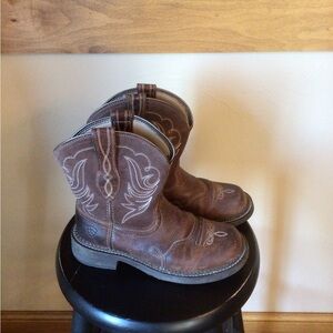 Ariat Tan Western Boots